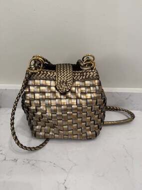 Warren Reed Vintage 80s Mixed Metallic Gold and Silver Woven Bucket Shoulder Bag